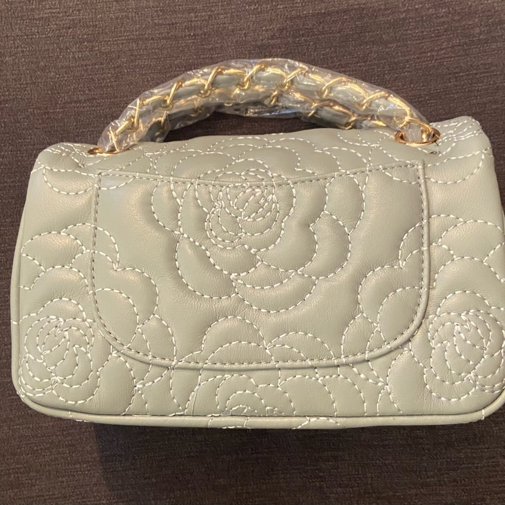 Crossbody Bag - Picture 4 of 9